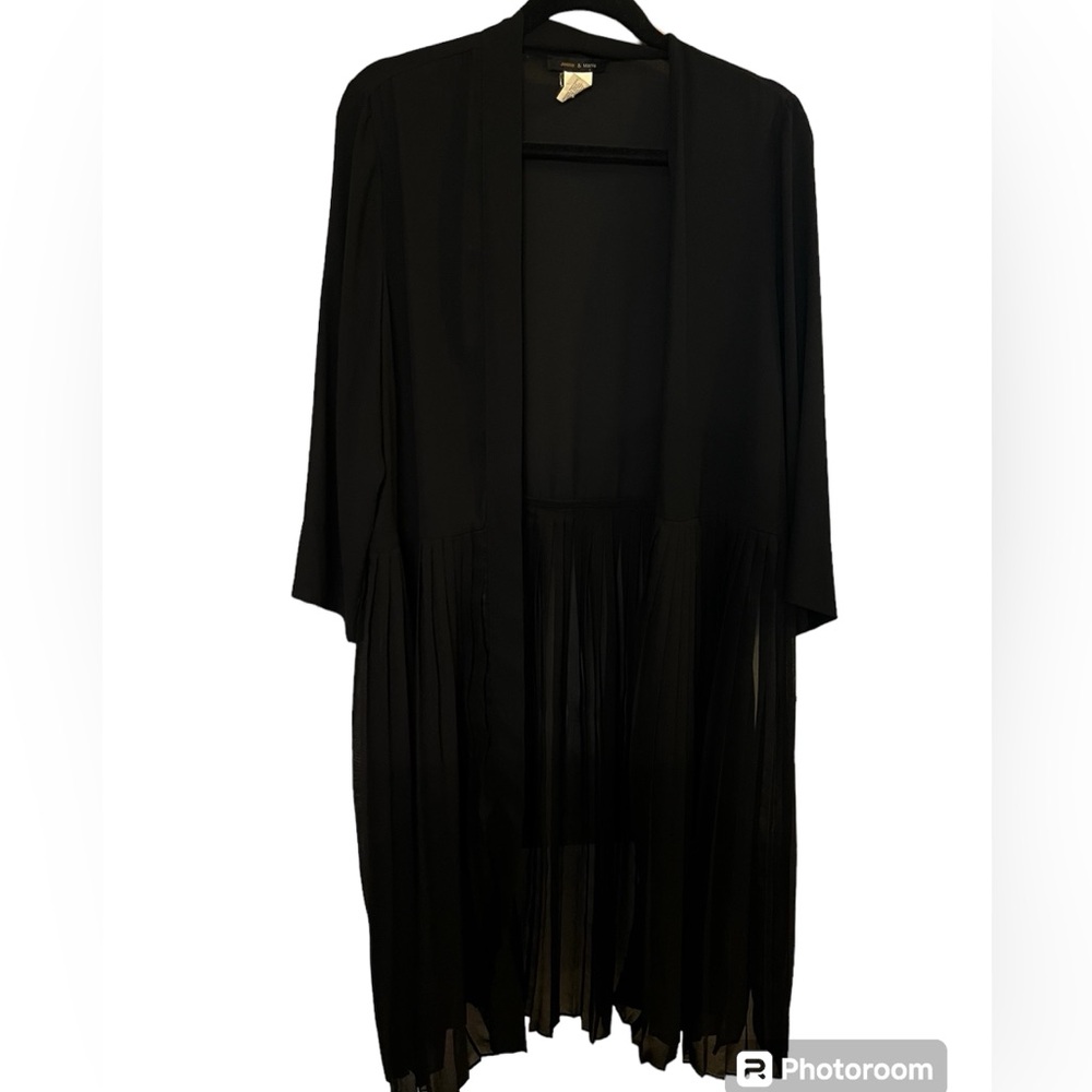 Black thin shrug